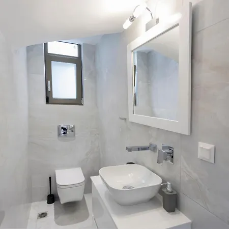 Mare 2 - Sea View, Private Pool, 4 Bdrms * Hanioti