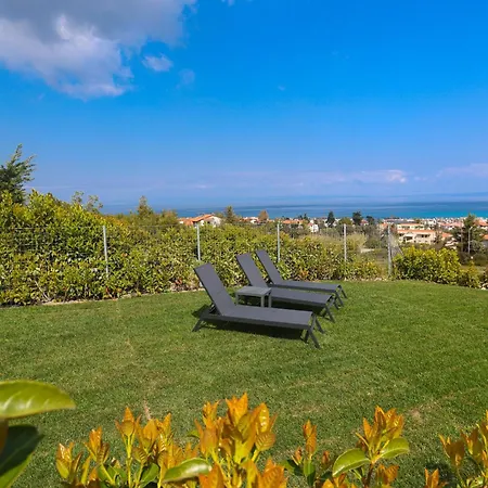 Mare 2 - Sea View, Private Pool, 4 Bdrms * Ханиоти