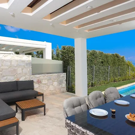 Mare 2 - Sea View, Private Pool, 4 Bdrms Вилла